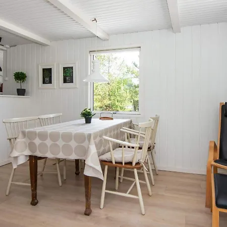Holiday home 4 Person Holiday In R M *